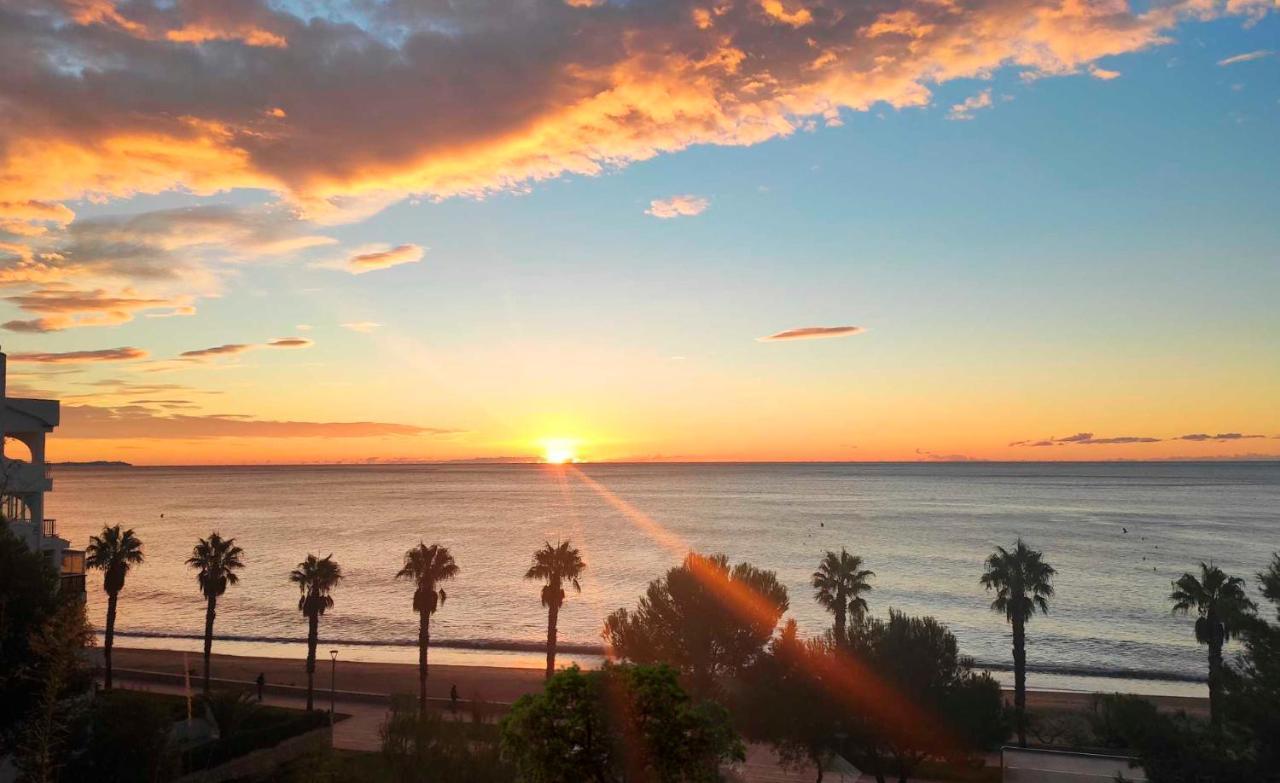 Sunrise Studio Marilyn, Vistas Jardin Y Mar 미아미플라자 외부 사진
